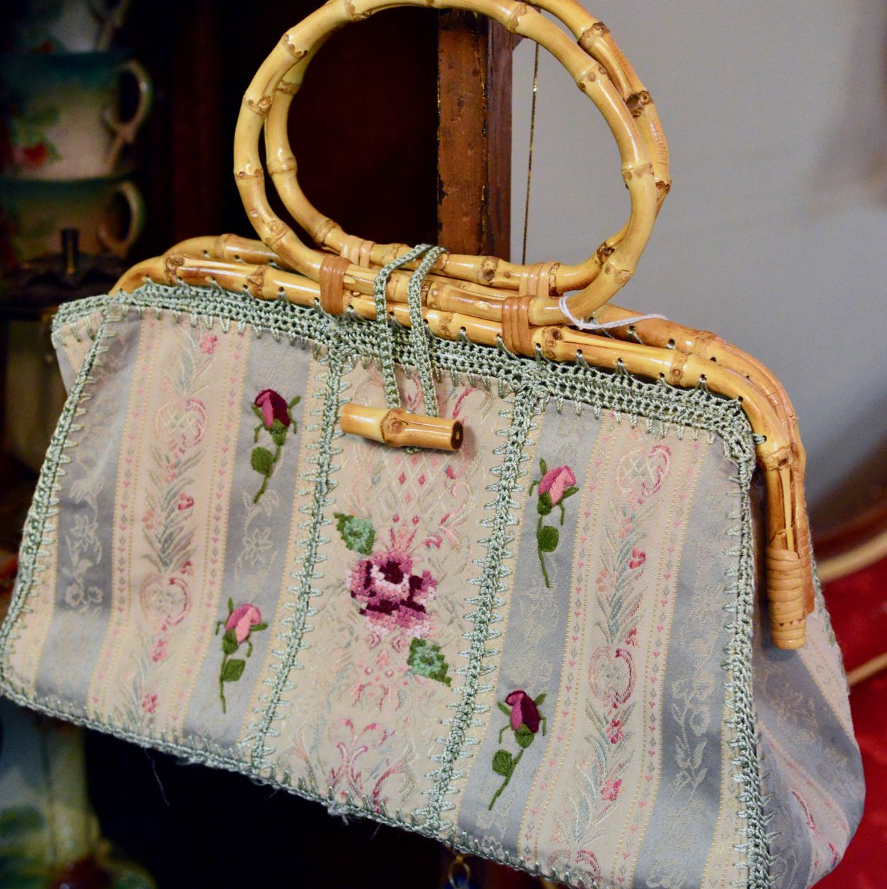 Needlework roses purse