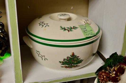 Spode covered dish