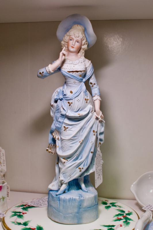 German bisque porcelain lady figurine