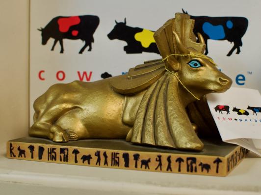 Egyptian princess cow w/ box