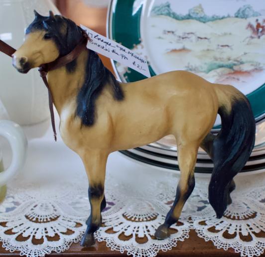 Breyer horse “The Messenger” Buckskin No. 480