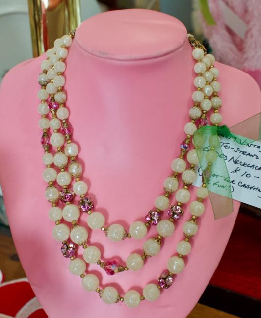 Vintage tri-strand beaded necklace