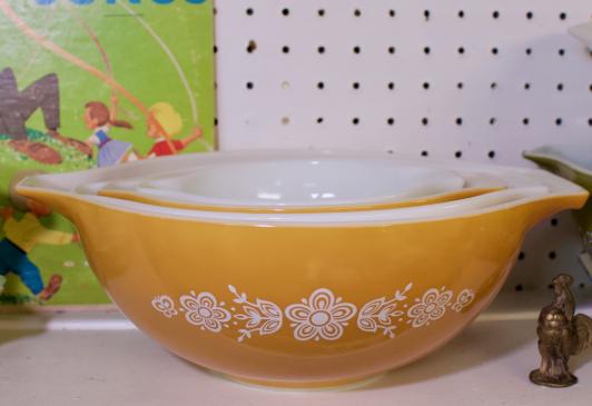 4 bowl set - Pyrex