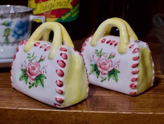 Salt & pepper - Japan