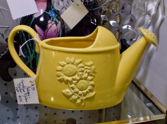 Antique sprinkler yellow planter