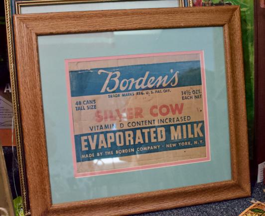 Bordens silver cow framed advertising