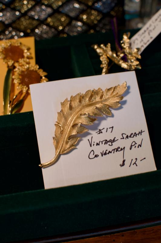 Vintage Sarah Coventry pin
