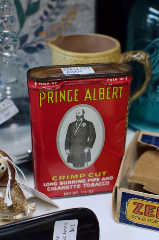 Prince Albert tin