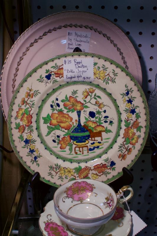 Royal Doulton “Bottle - Japan” England plate
