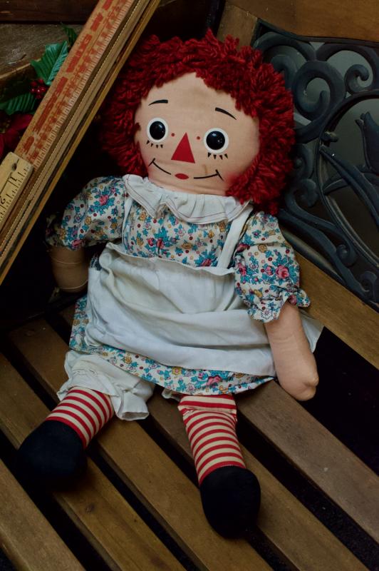 Vintage Knickerbocker large Raggedy Ann doll