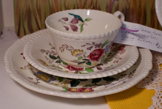 Cup, saucer, plate 3pc luncheon set. Spode Romney