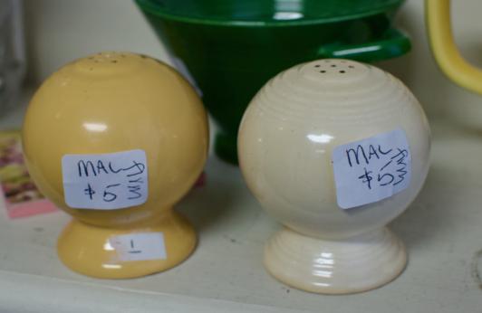 Salt & pepper shakers