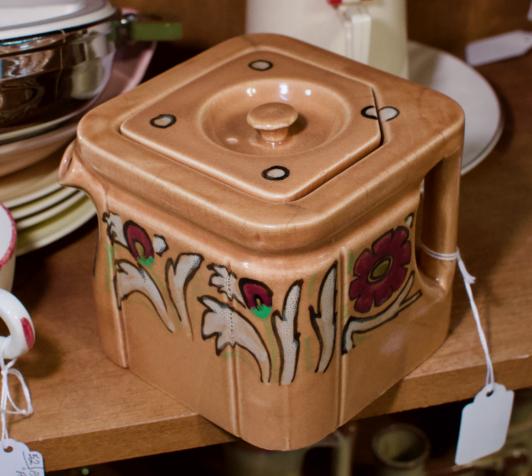 Vintage square teapot (Japan)