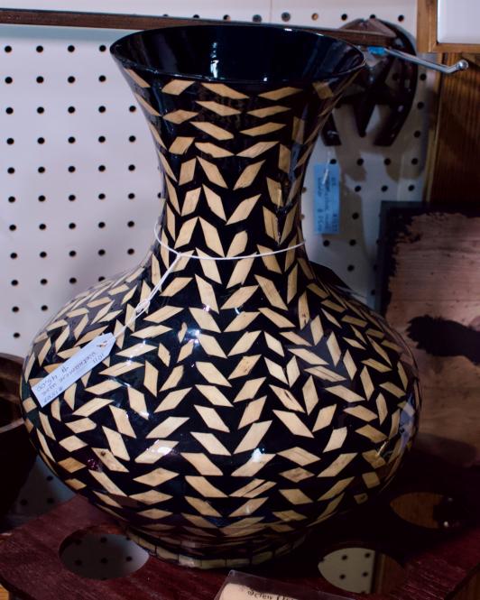 Vietnamese vase
