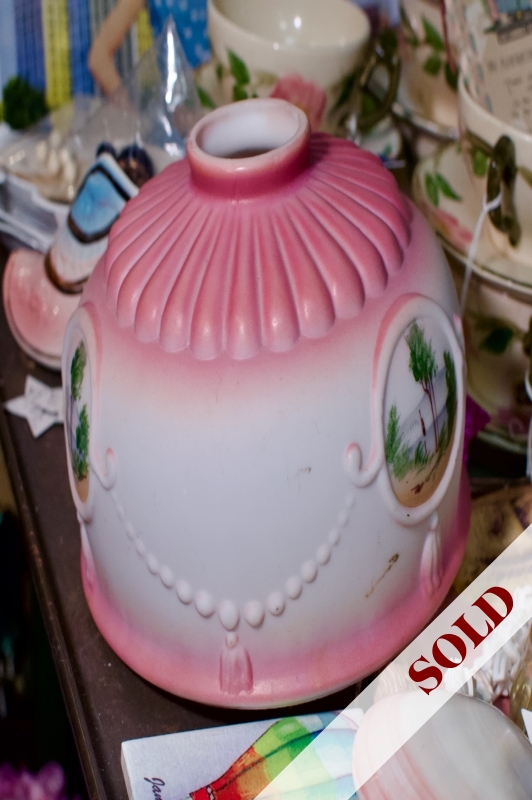 Antique pink & white shade