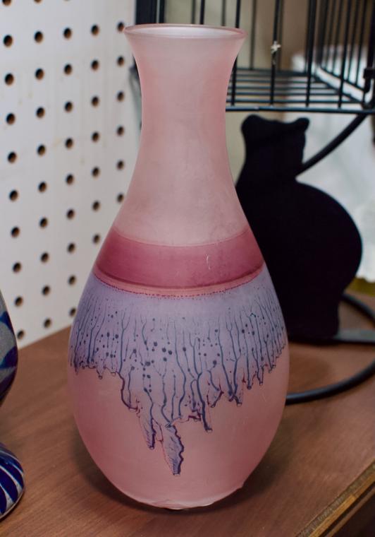 Hebron hand blown wine decanter / vase - Israel Art glass