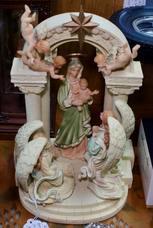 Mother Mary on the wings of glory figure