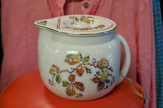 Vintage tea pot