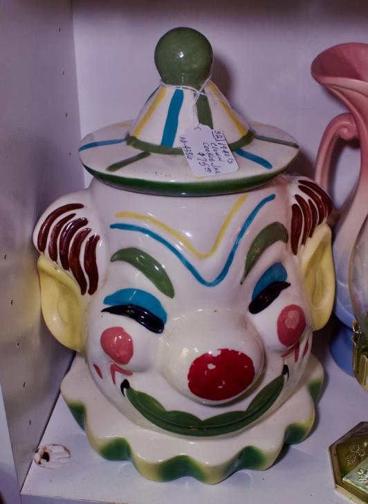1940’s clown cookie jar