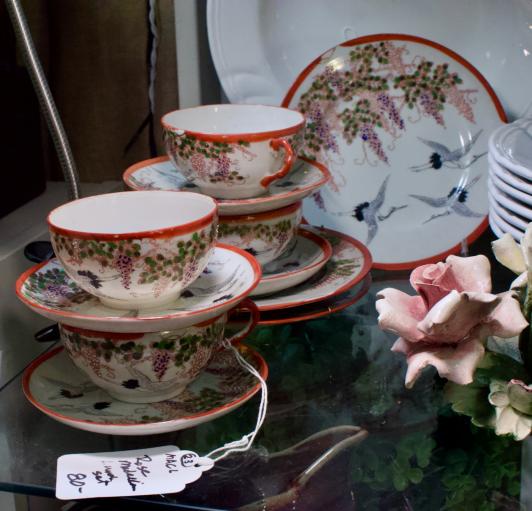 Rose medallion lunch set