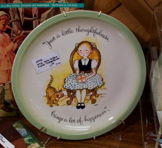 Holly Hobbie plate - thoughtfulness