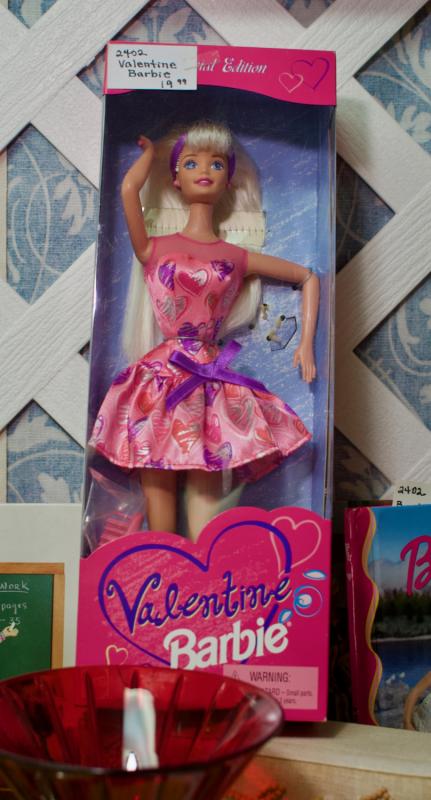 Valentine barbie