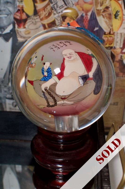 Rotating Chinese globe