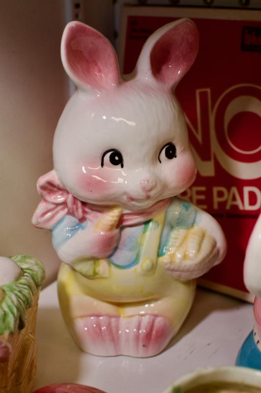 Vintage Easter bunny bank