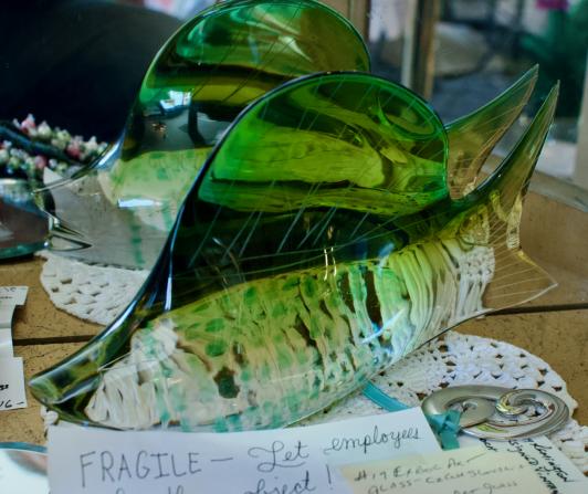 Czechoslovakia art glass fish - perfect condition