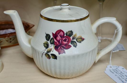 Vintage Arthur Wood dark red teapot