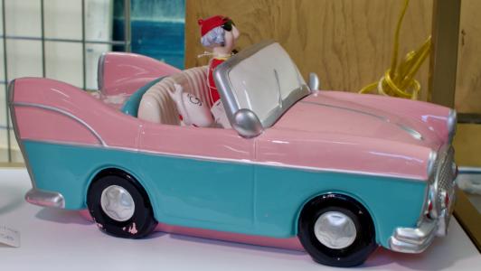 Floyd & Maxine caddy