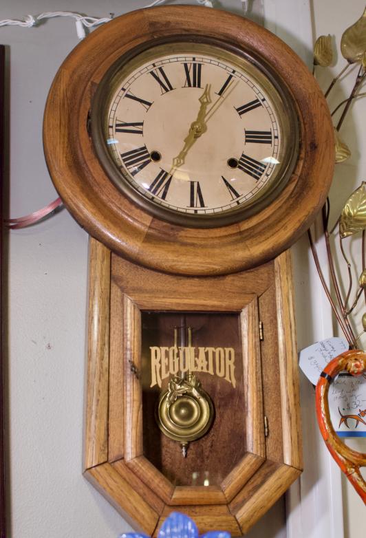 Vintage regulator wall clock