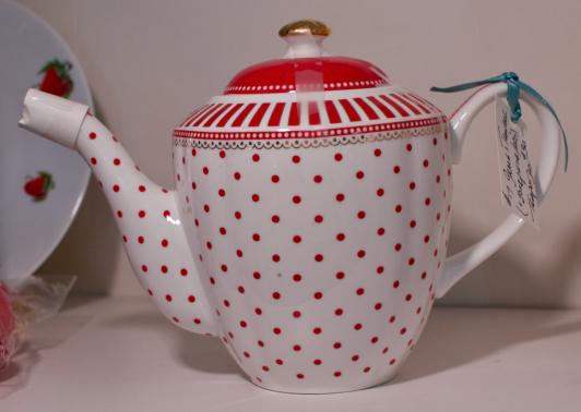 Grace’s teaware (Josephine / Red) teapot