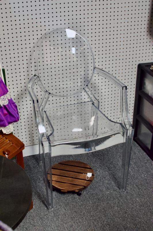 Translucent lucite arm chair