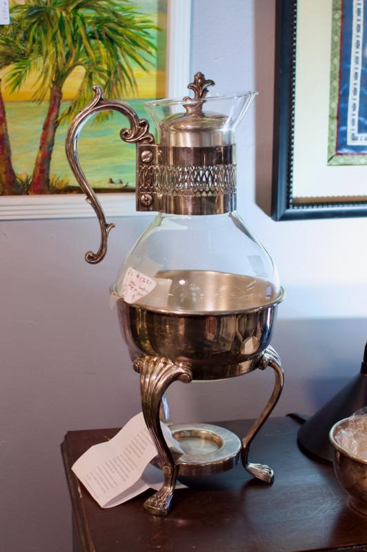 Vintage coffee or tea carafe - silverplate