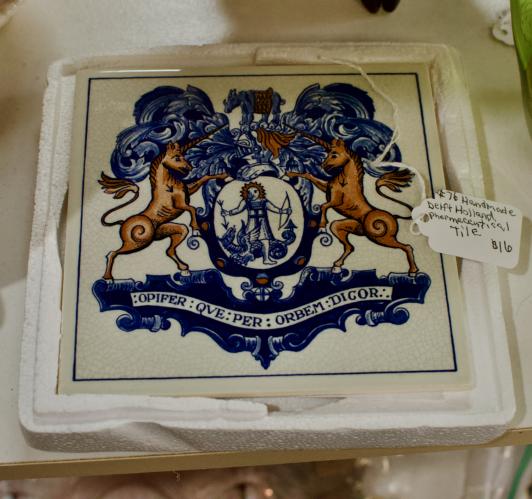 Handmade Delft Holland pharmaceutical tile