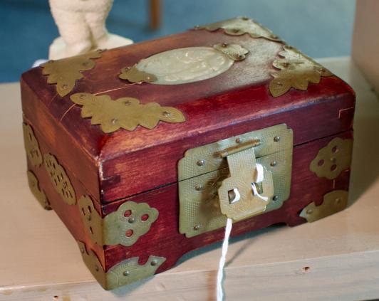 Vintage Chinese jewelry box