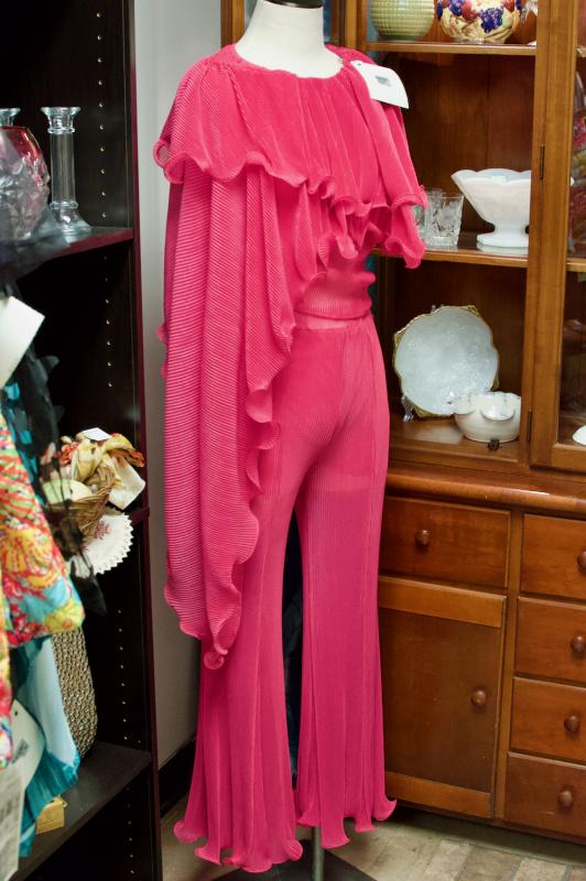 Pink pleated 2 piece