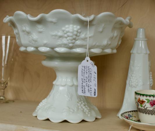 Vintage large westmoreland milk glass paneled grape 3 piece epergne
