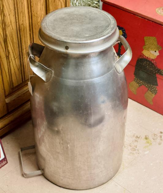 Stainless milk can