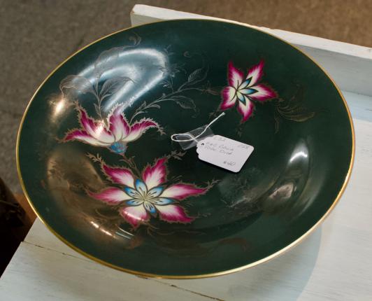 H&C Bavia porcelain dish