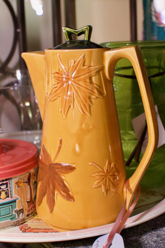 Vintage yellow w/ leaves ceramic teapot