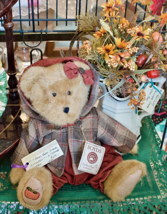 Boyd’s bear “Avery Autumnfest”