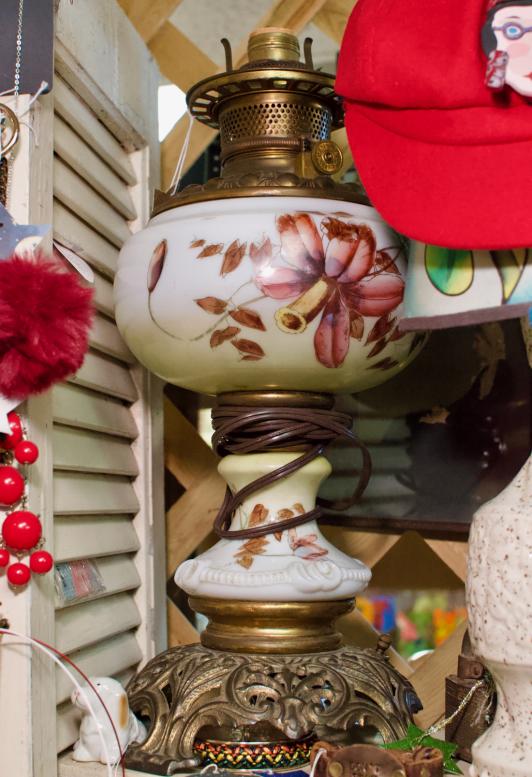 Antique lamp - works!