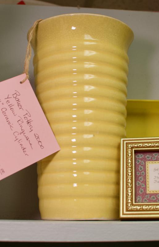 Bauer pottery 2000 yellow ringware 11” ceramic cylinder vase