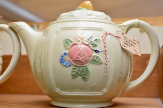 Fruit & flower Porcelier teapot - 1950s